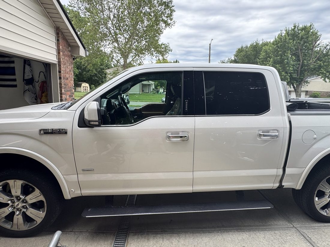 Ford F-150 Limited &mdash; full side tint