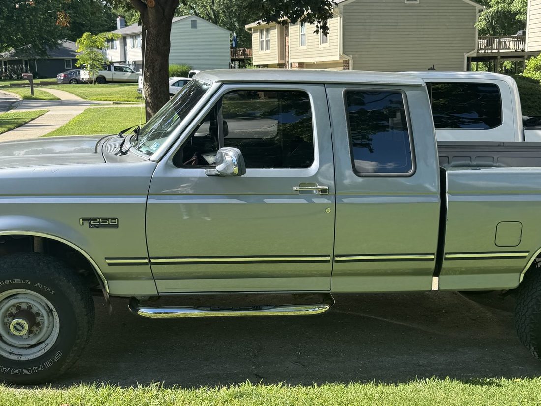 Ford F-250 XLT — full side tint