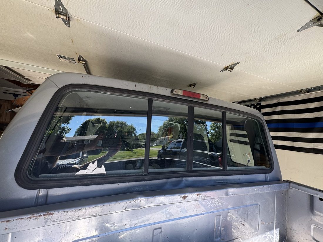 Rear slider window tint