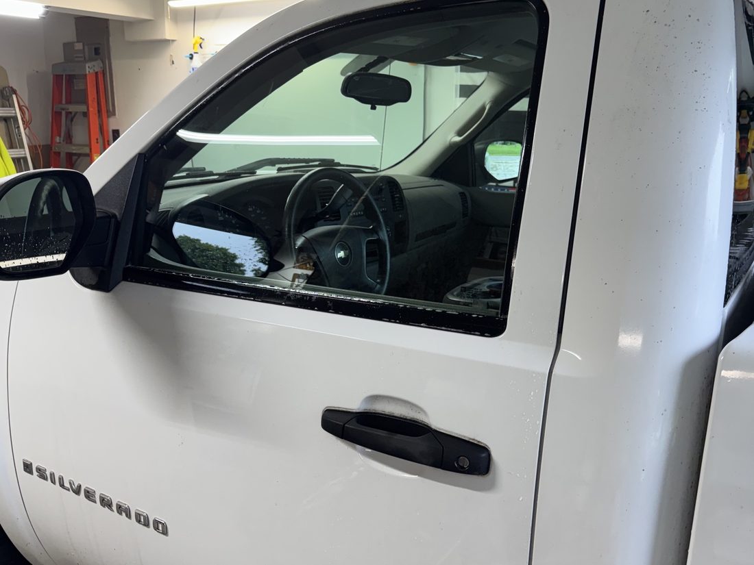 Silverado door glass and mirror