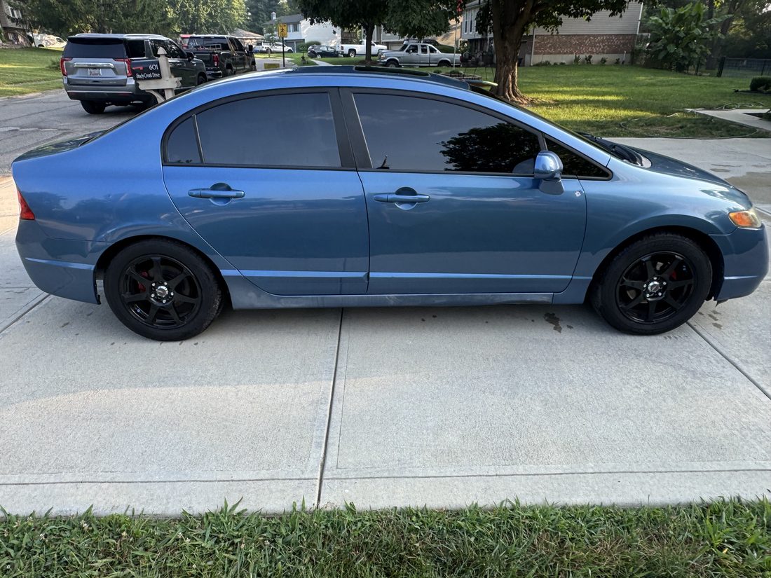 Civic &mdash; door and quarter glass