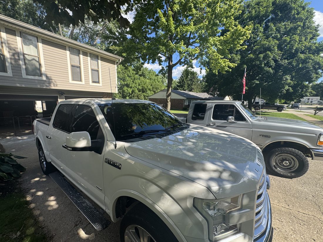 Ford F-150 Limited, front three-quarter